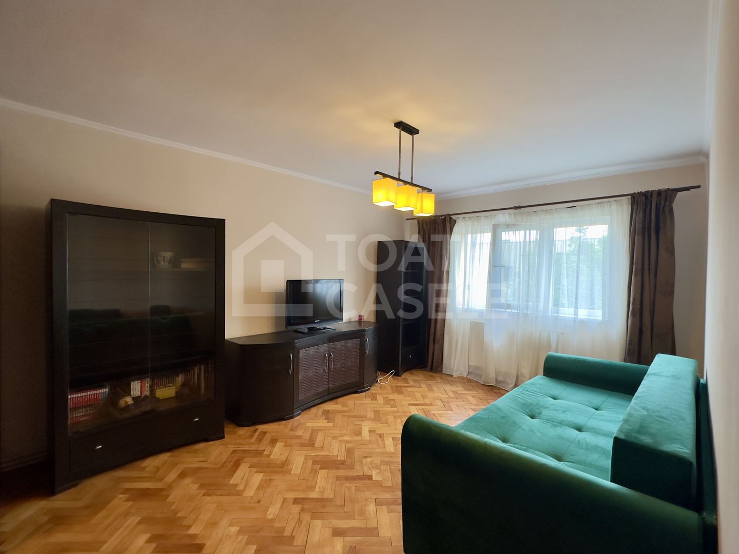 Apartament cu 3 camere, 2 bai, zona Expo Transilvania - Poză 2
