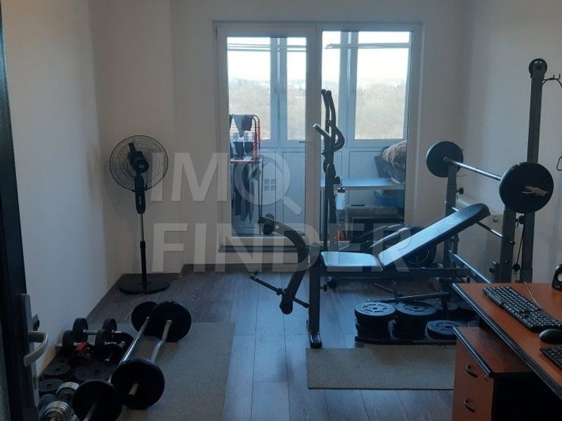Vanzare apartament 3 camere GARAJ zona BMW - Poză 5