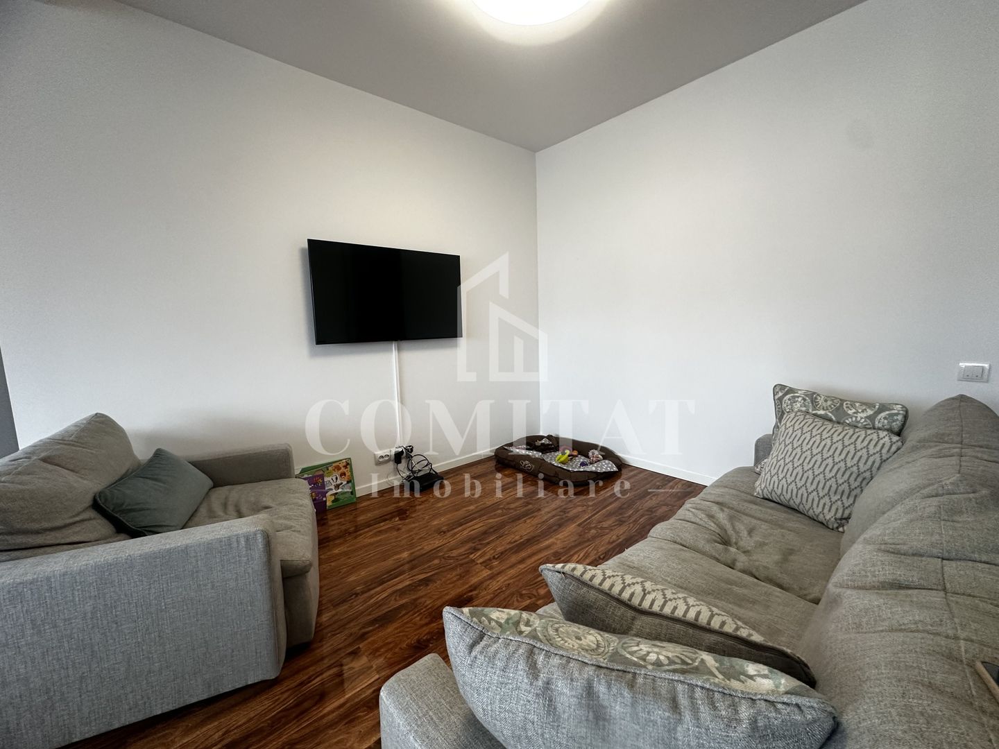 Apartament la etaj intermediar | Loc de parcare | Zona str Sub Cetate - Poză 7