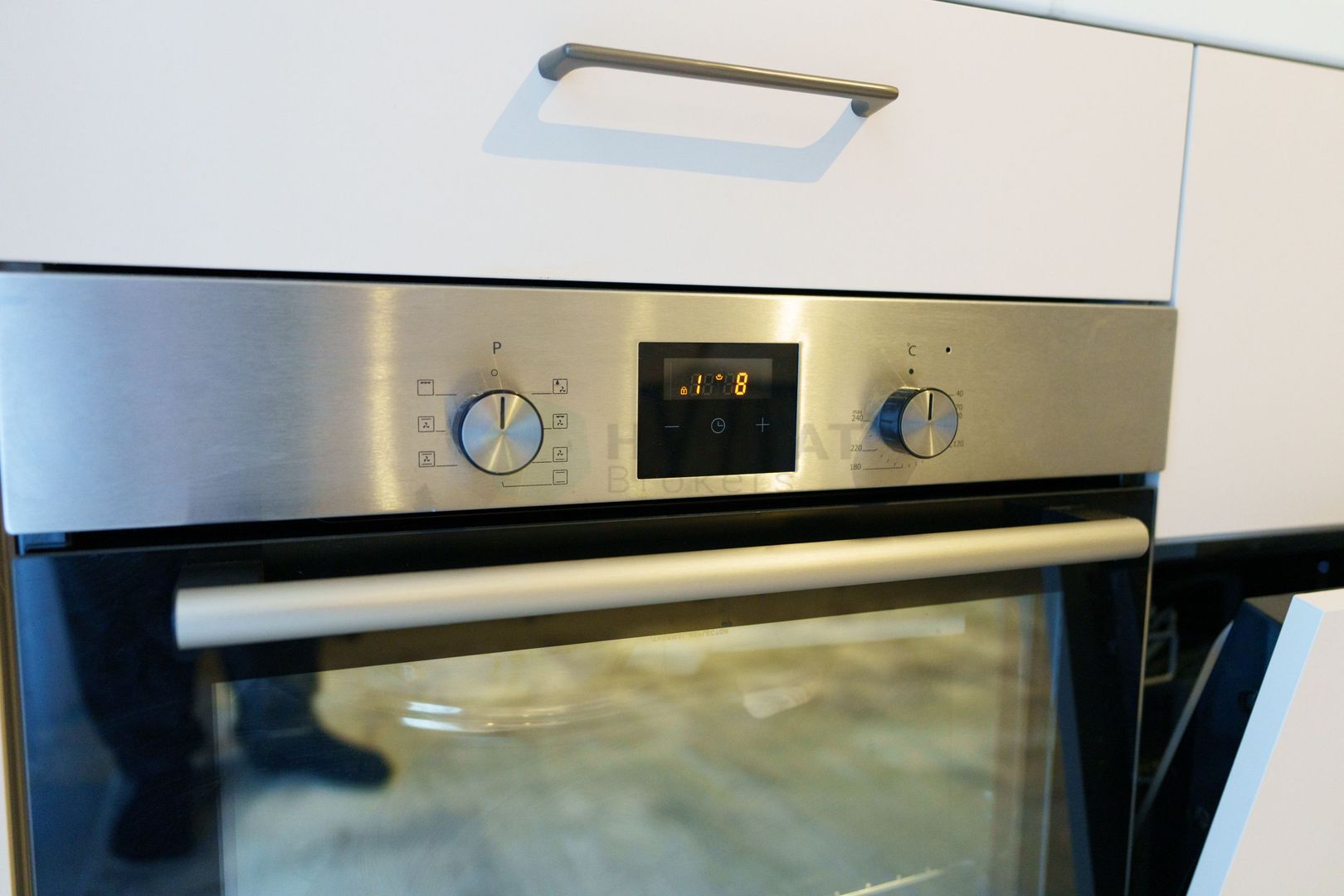 Studio modern, renovat complet 2025 | Complex Forest Tunari | Parcare inclusă - Poză 11