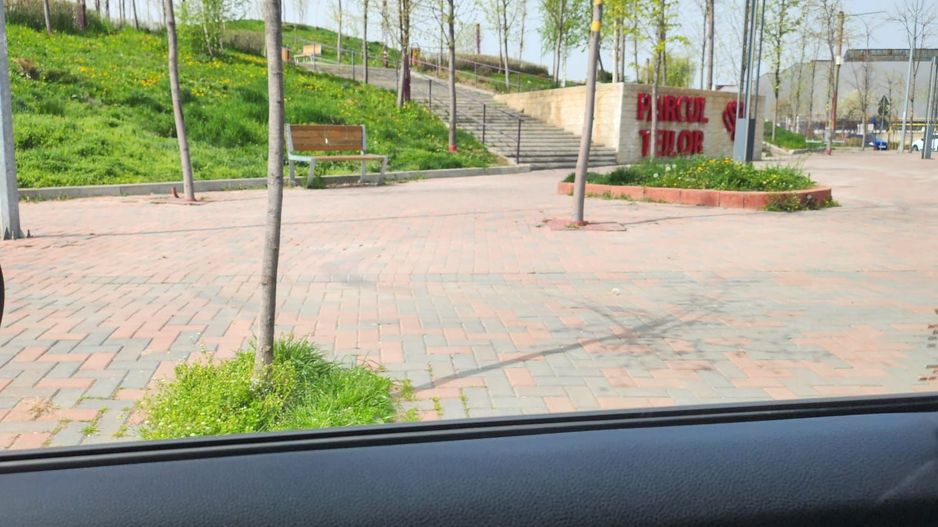 Apartament SUPERB cu 2 camere Mob/Uti LUX, Parcul Teilor,Titanul Nou - Poză 10