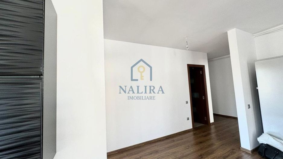 Apartament cu 3 camere de vanzare etaj 2 Marasesti bloc relativ nou - Poză 4