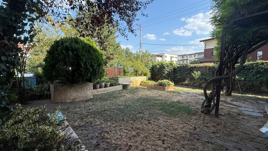 Vila 5 camere cu LIFT| Complex privat cu piscină | Iancu Nicolae - Poză 13