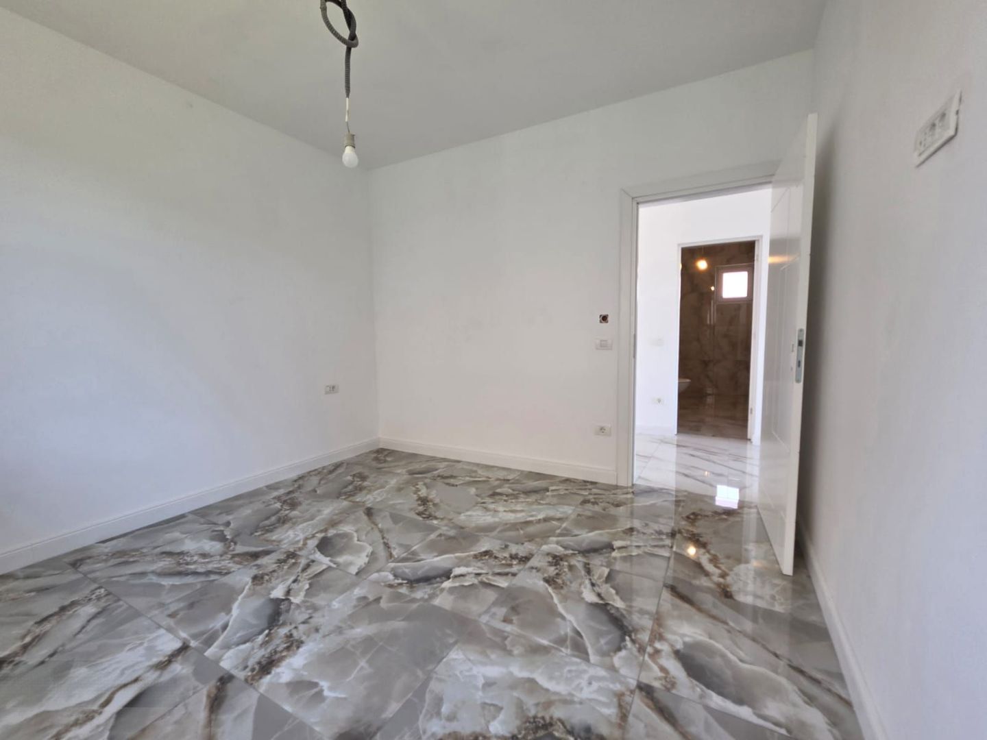 Casa noua parter, 4 camere, in Episcopia Bihor, Oradea - VANZARE - Poză 7