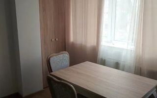 Vanzare apartament 3 camere, zona Mazepa 1, 95.000 EURO, etaj 1 - Poză 4