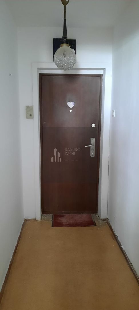 Apartament 3 camere, decomandat Drumul Taberei - Poză 2