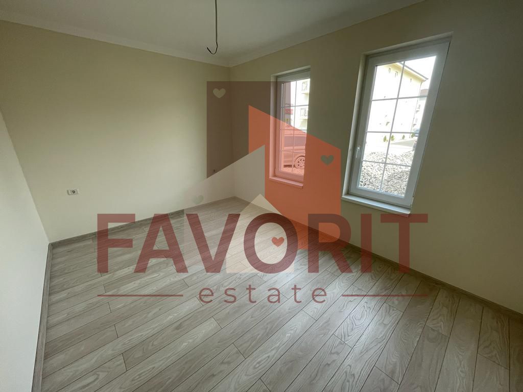 Etaj 2. Finisaje superioare. Pozitie excelenta. - Poză 5