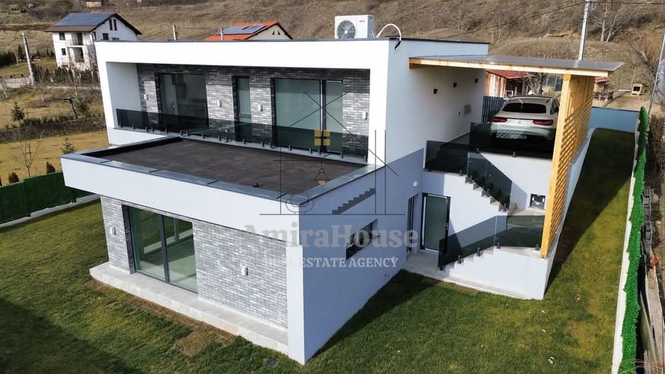 Casa individuala, 129 mp utili, teren 583 mp, terasa 68 mp, zona Sun Garden - Poză 8