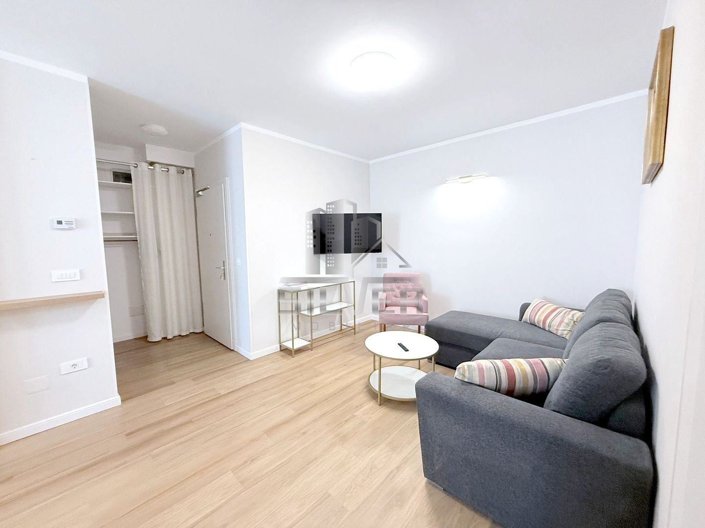 Apartament cu 3 camere intr-un imobil calitativ/73mp/zona Vivo. - Poză 2