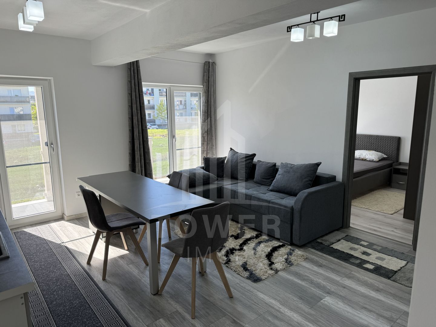 Apartament 3 camere de închiriat nou mobilat și utilat complet - Poză 2
