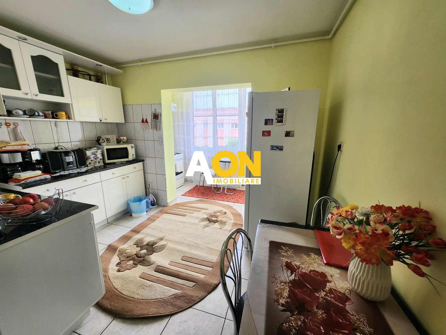 De vanzare apartament 3 camere, zona Cetate - Poză 5