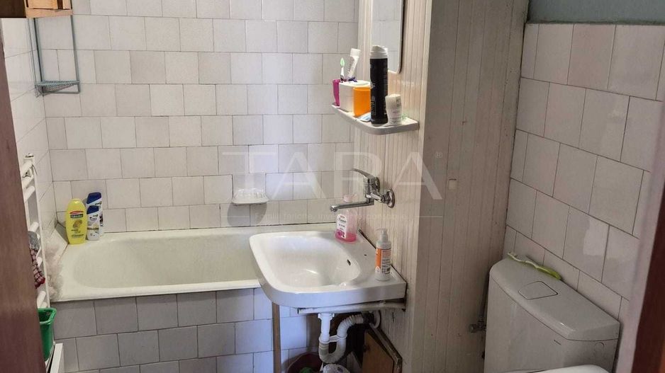 Apartament 3 camere decomandate, zona Minerva, etaj intermediar. - Poză 6