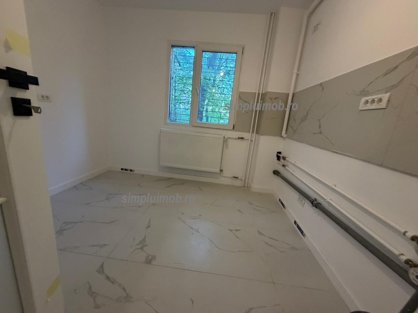 Metrou Titan renovat complet 3 camere - Poză 10