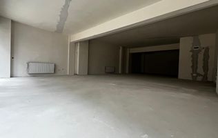 Spațiu comercial, 210mp, open-space, 3 bai, strada Fabricii