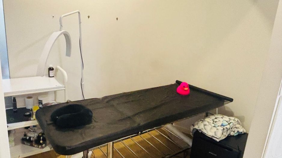 Spațiu Comercial 54 mp – Salon Amenajat | Suceava | 105 000 € - Poză 6