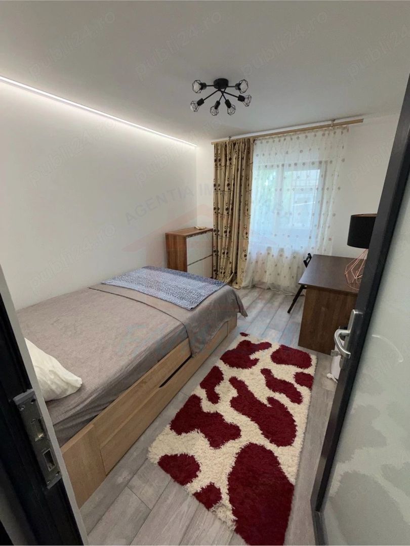 Inchiriere apartament 3 camere, Micro 14, 477 EURO/Luna - Poză 3