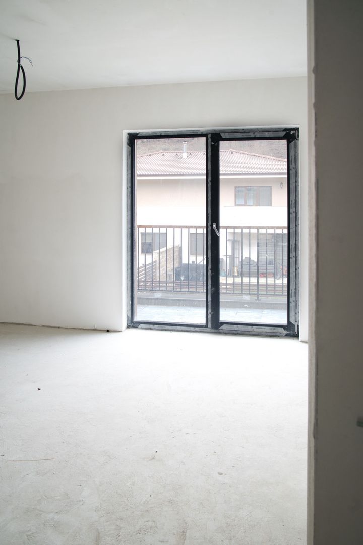 Duplex 4 camere DECOMANDATE, 120 mp utili, 180 mp curte, P+ET+POD - Poză 60