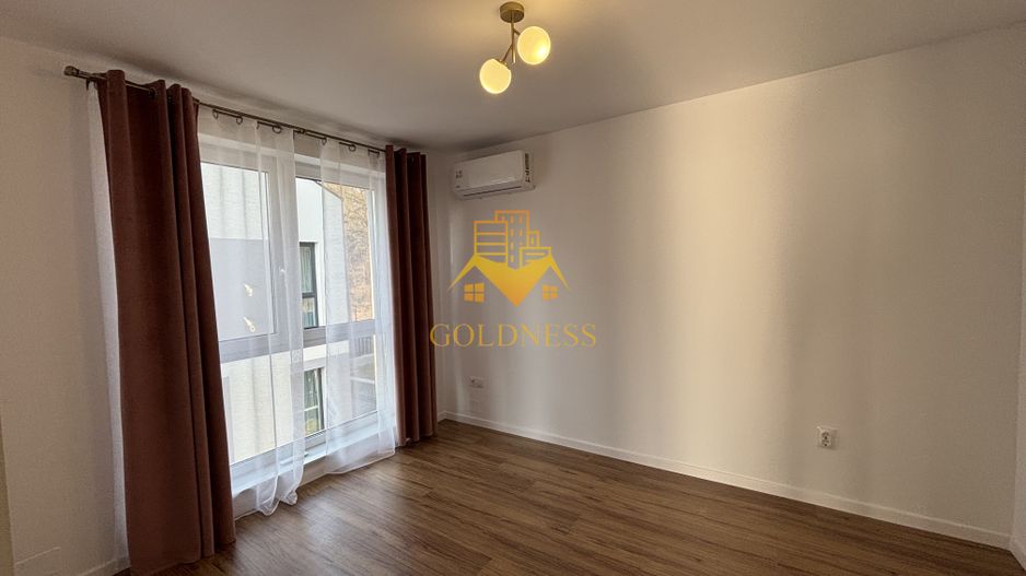 Duplex lux, de închiriat, 5 camere, parcare, curte, terasă,220mp teren - Poză 10