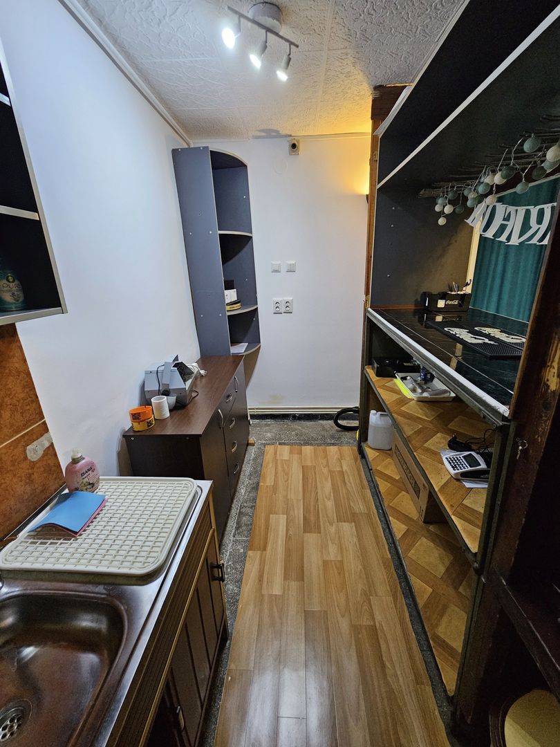 Spatiu de inchiriat 120 mp utili Campina central! - Poză 14