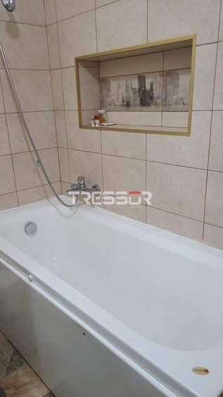 Etaj Vila - zona Trocadero (intrare separata) - Poză 10
