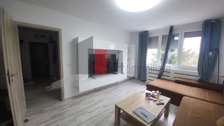 Apartament 3 camere decomandat Trapezului - Poză 13