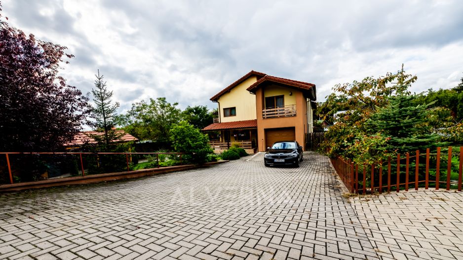 Casa individuala 268mp | 4 dormitoare + studio | 1100mp teren | Faget - Poză 39