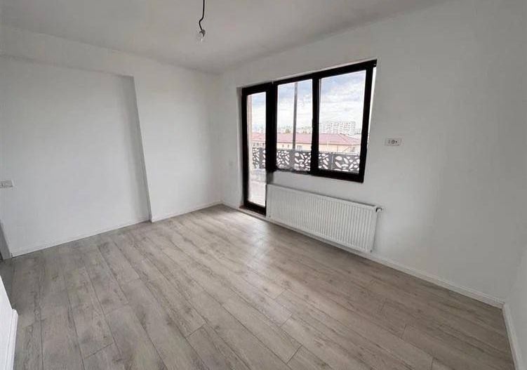 Apartament 2 camere de vanzare - Titan - Poză 6