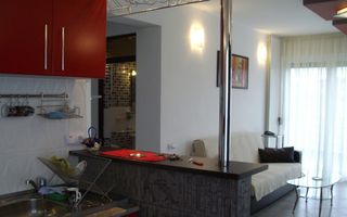 Penthouse 2 camere cu terasă panoramică – Europa - Poză 2