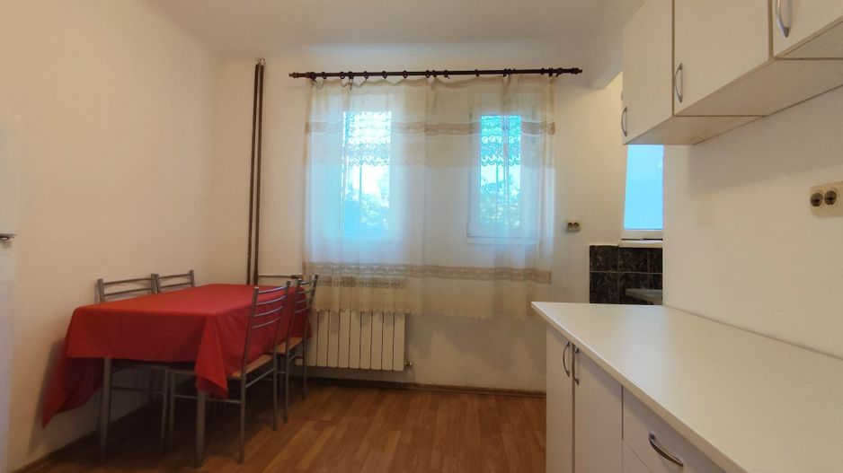 Apartament 2 camere central, langa Podul Decebal, Oradea - VANZARE - Poză 5