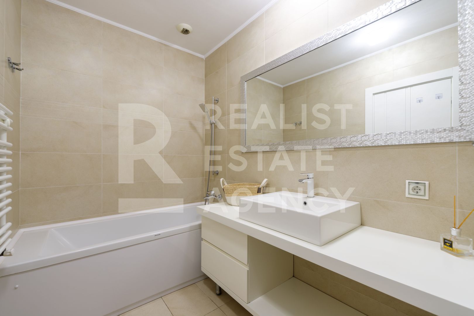 Apartament cu 3 camere lux  - InCity Residences, Vitan / Dristor - Poză 7