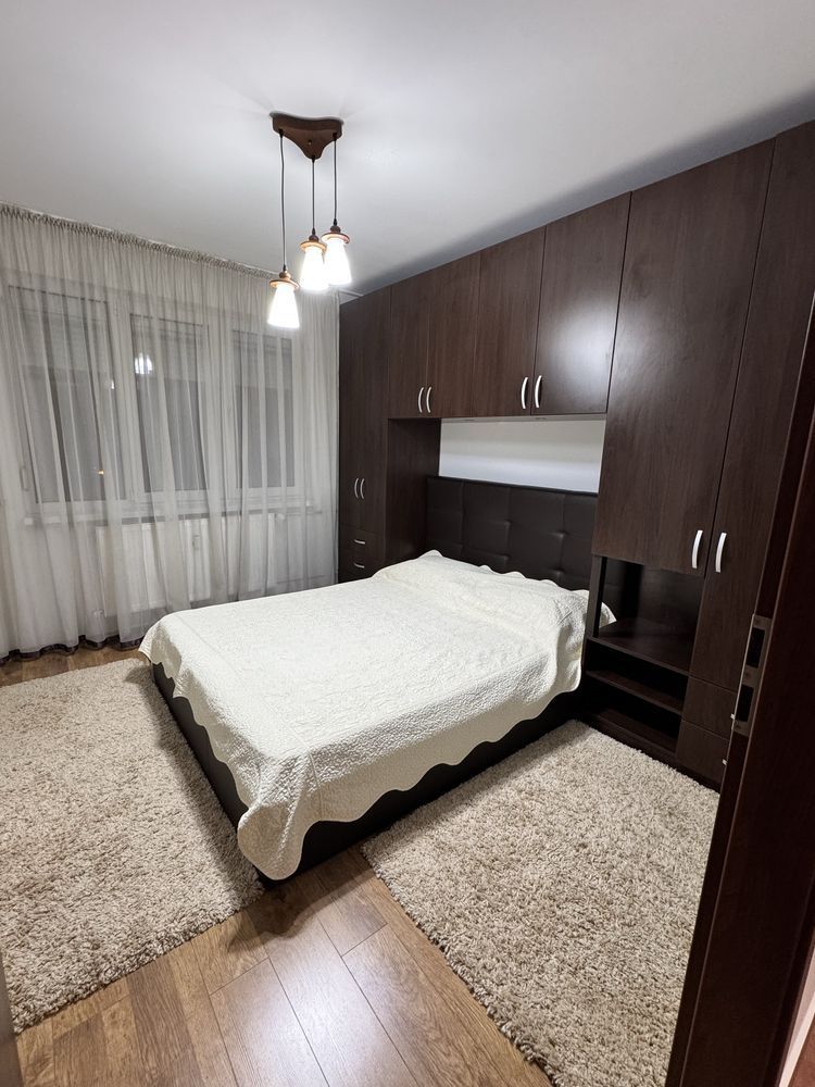 Apartament 2 camere, 200 m metrou Titan, parcare, balcon 8 mp - Poză 1