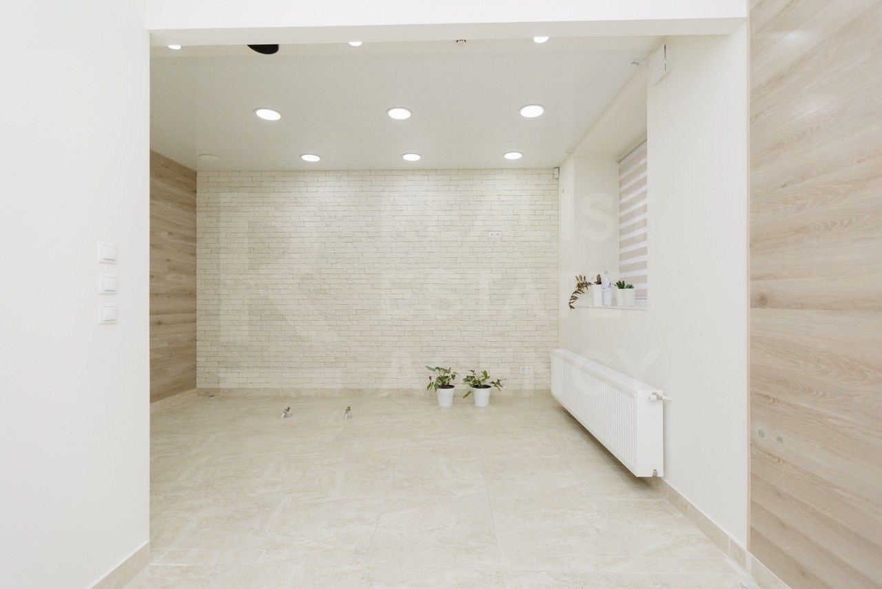 Vânzare spațiu comercial/oficiu, amplasat pe str. Ion Creangă, 65.2 m2 - Poză 2