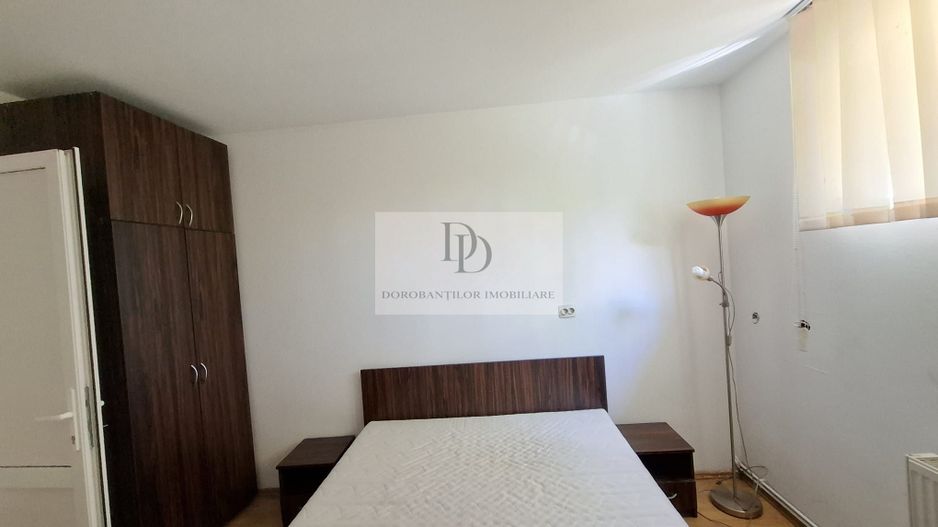 Apartament cu Potențial Investițional + Boxǎ | Zona Andrei Mureșanu - Poză 5