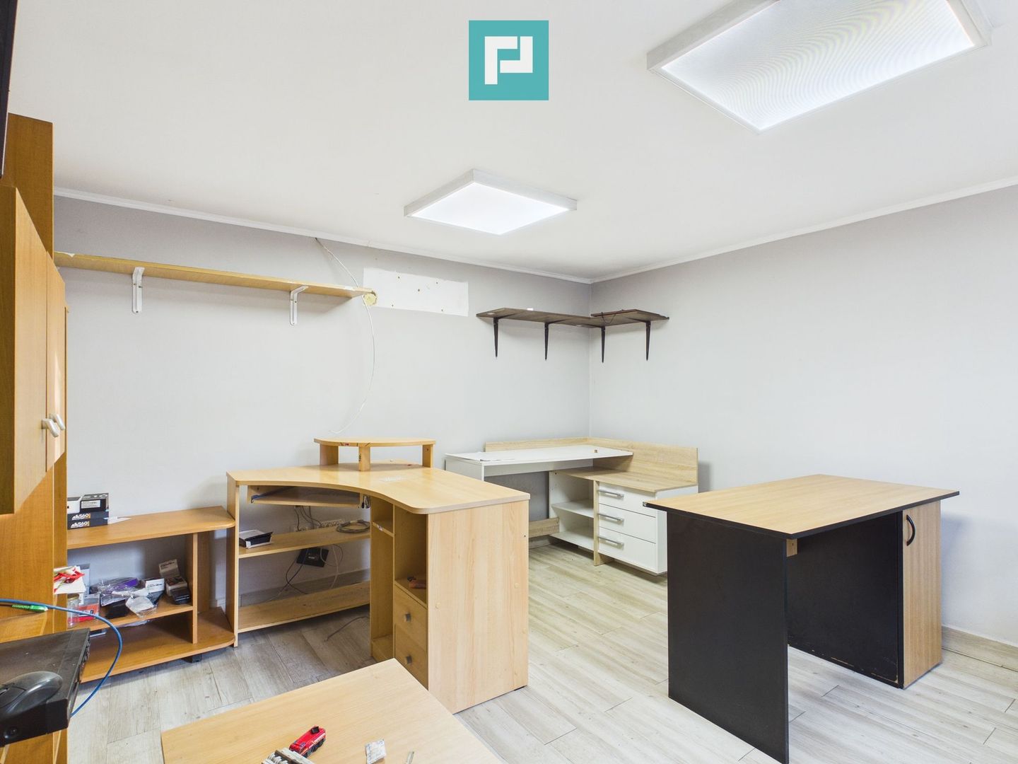 Casă 70mp + Hală 100mp, Str. Navigatorilor, Oradea - Poză 7