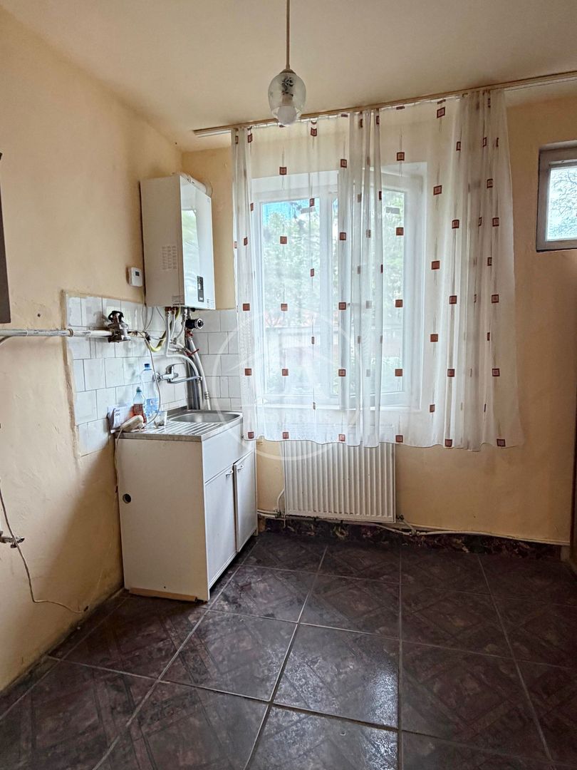 Apartament cu 2 camere de vânzare în zona Porolissum, Zalău - Poză 2