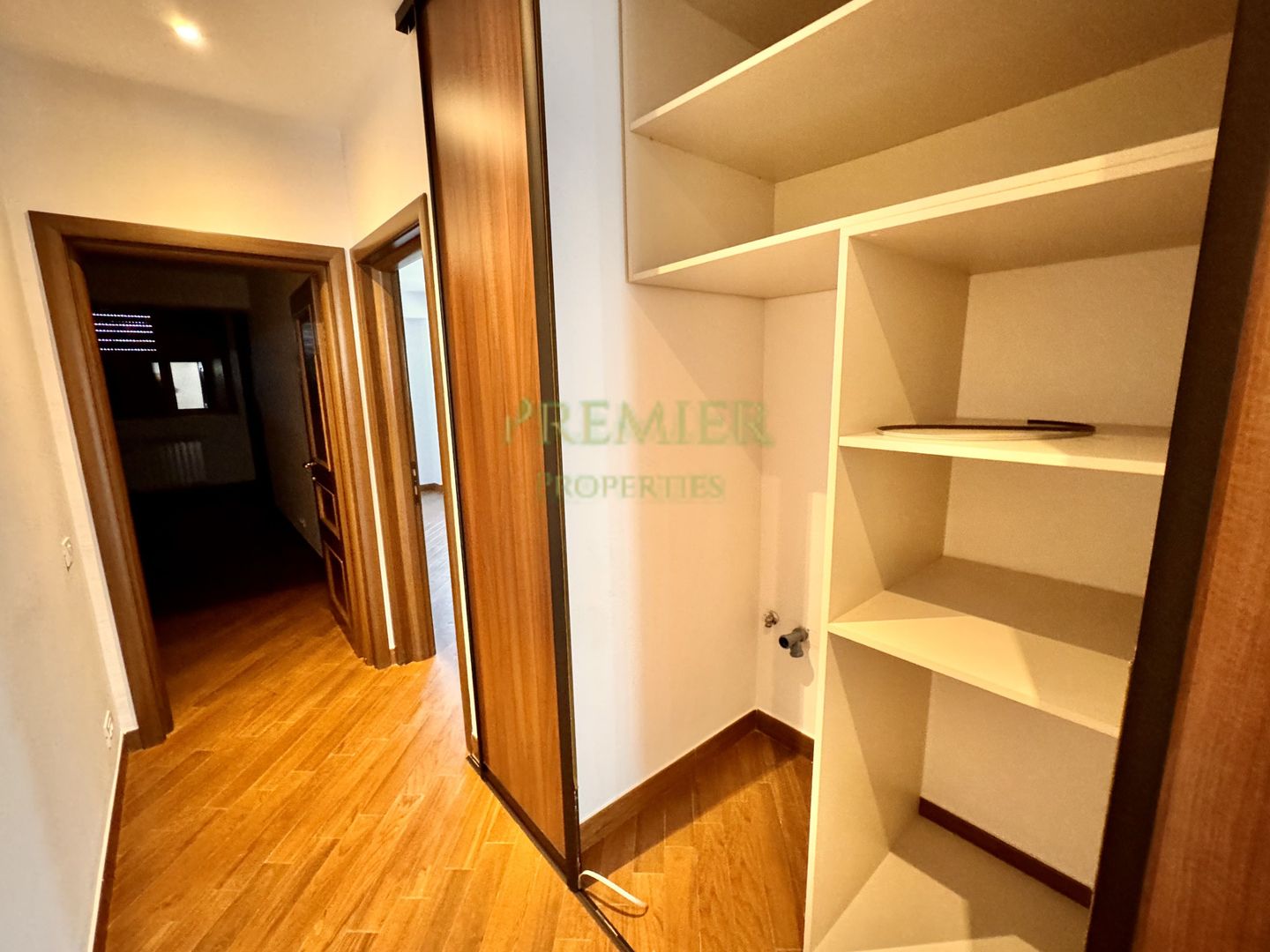 APARTAMENT DE 3 CAMERE DE VANZARE IN BLOC SOLID | DOROBANTI | R.BELLER | - Poză 10