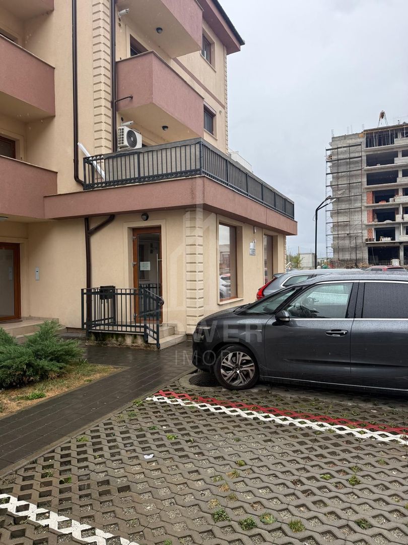 SPAȚIU COMERCIAL DE VÂNZARE - Poză 2