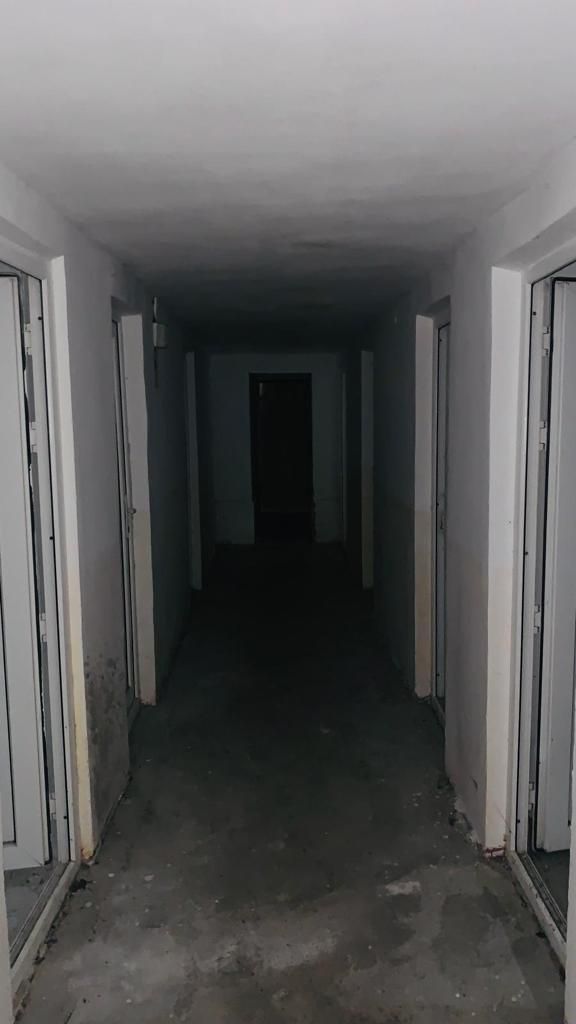 Pensiune 12 camere, vulcanizare, spălătorie pe DN7 - Poză 13