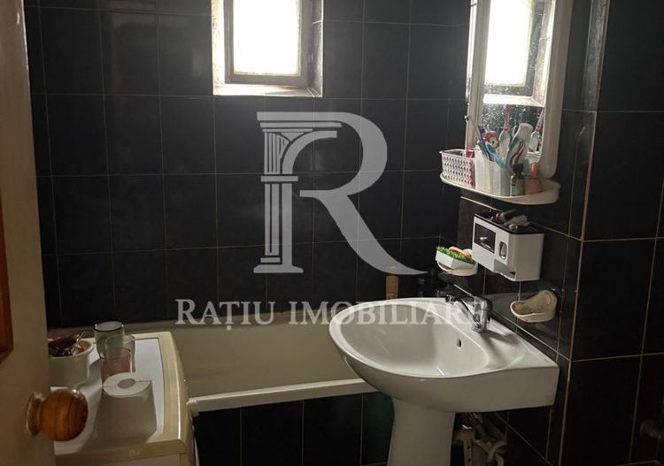 Apartament cu 3 camere de închiriat | Rogerius | Oradea - Poză 5