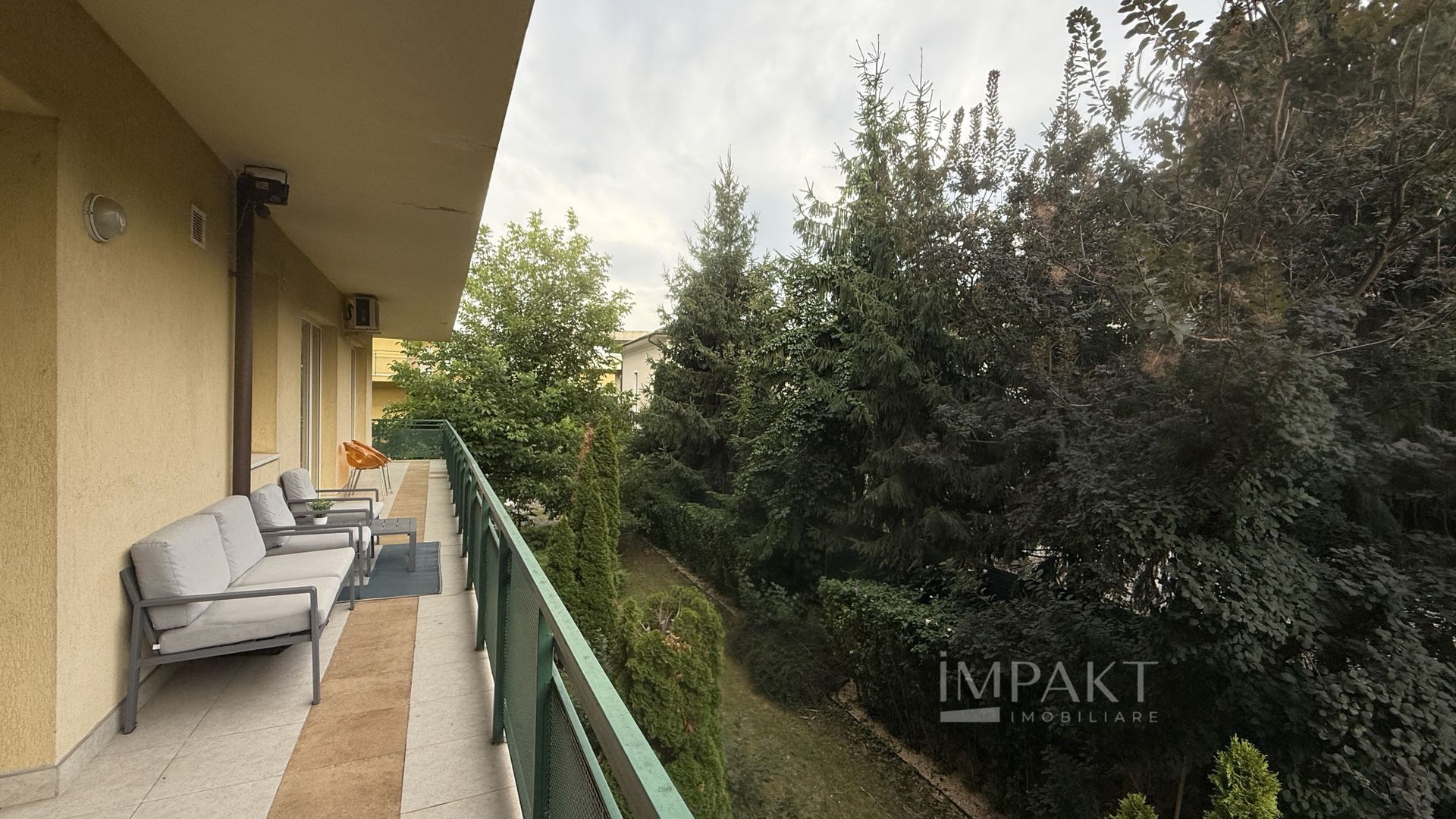 Apartament cu 3 camere cf sporit langa Grand Hotel Italia - Poză 14