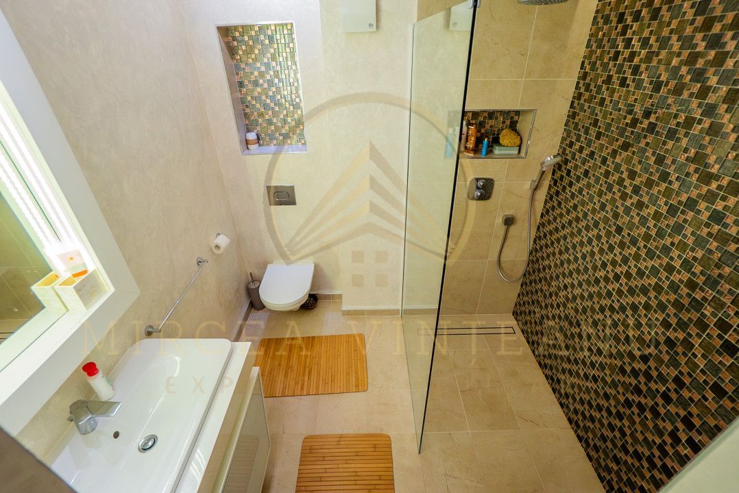 Statiune Mamaia - Summerland - Apartament cu vedere frontala la mare si lac. - Poză 20