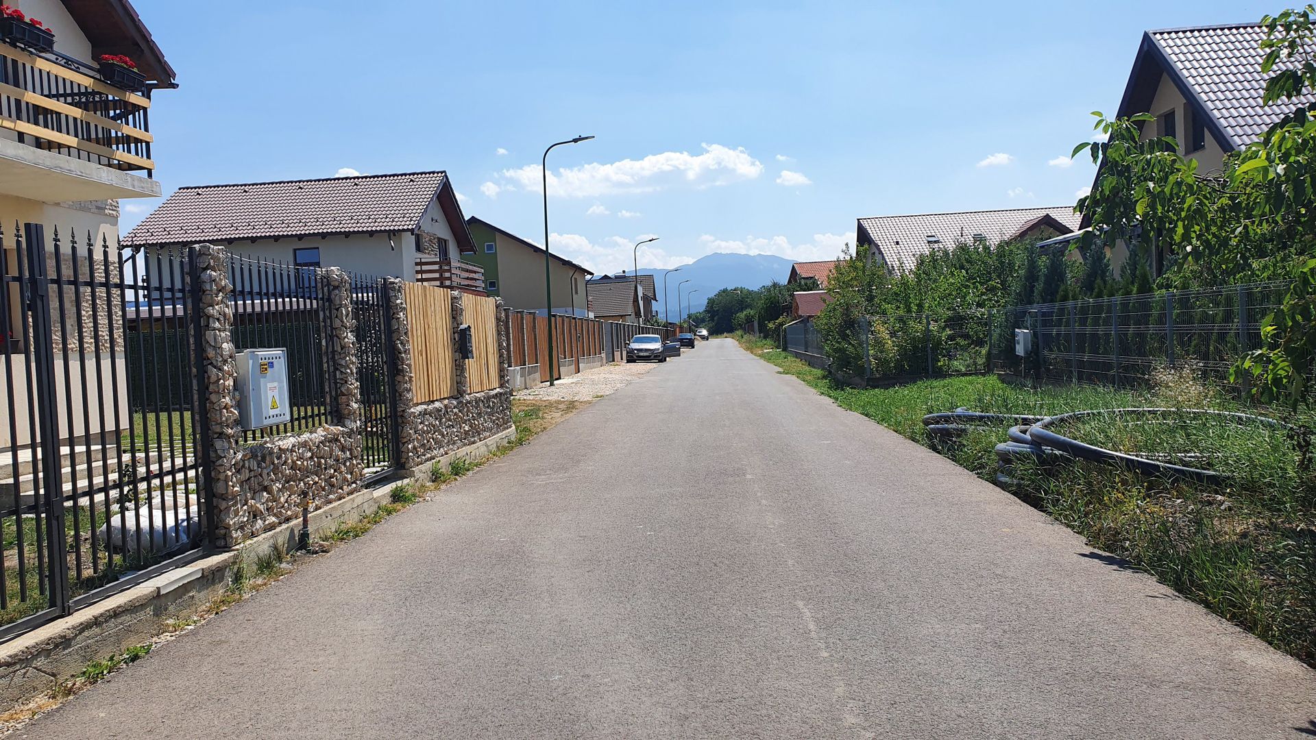 Stupini parcela cu front asfalt gaz,curent - Poză 1