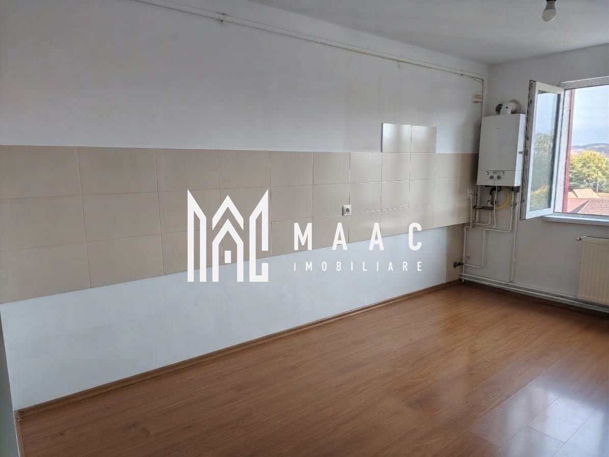 Apartament 3 camere de vânzare | Sibiu, Central | 52 mp - Poză 1