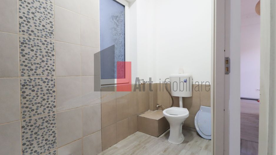 Apartamentul "REHEGUA" , stradal, bloc "REABILITAT" - Poză 20