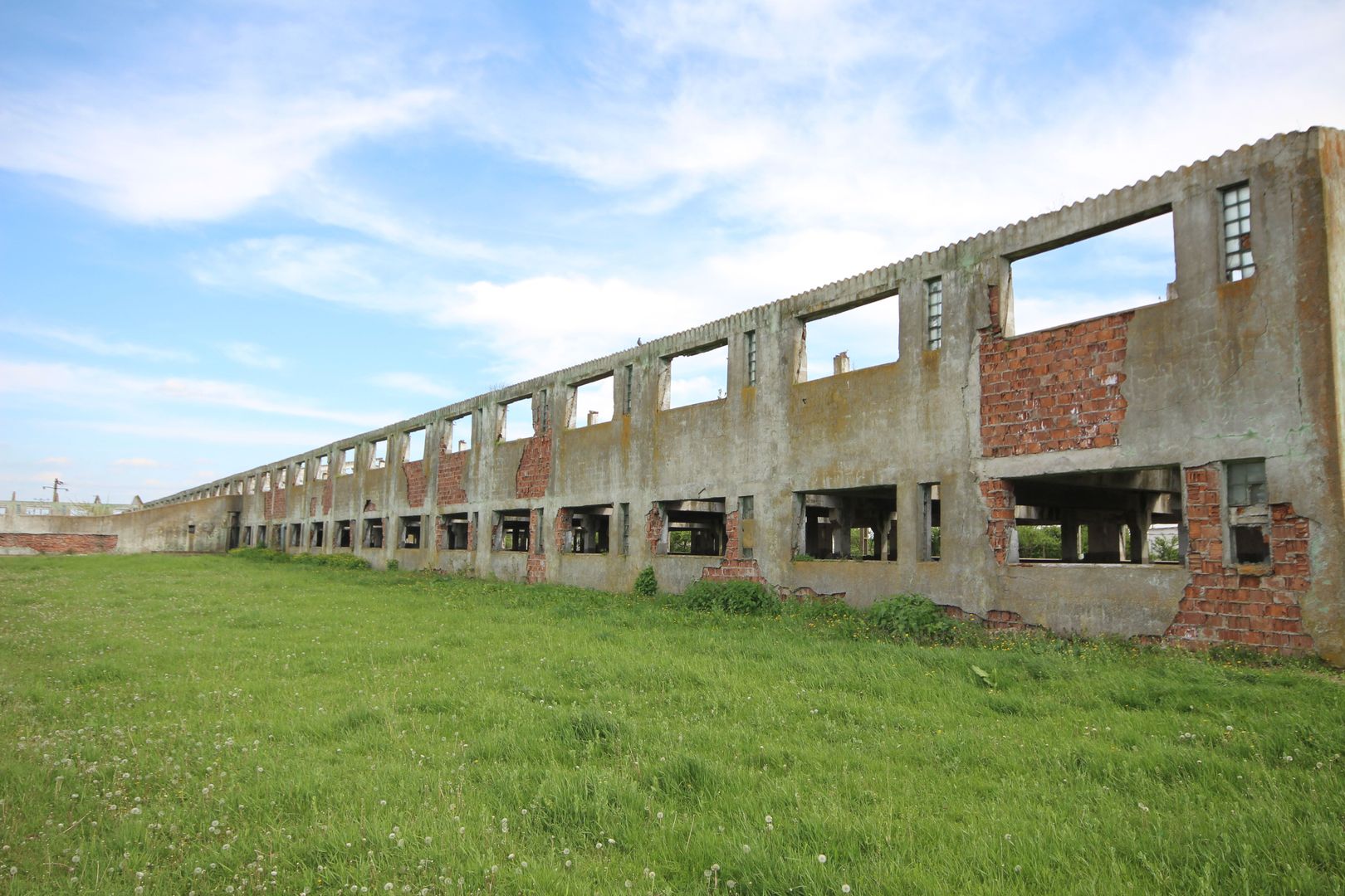 Ferma Exterior Nord - Poză 3