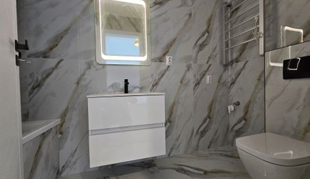 Apartament 2 camere, balcon cu boxa, parcare Nou