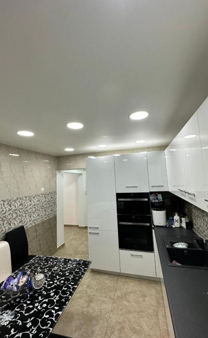 Apartament renovat cu doua camere, soseaua Berceni, 130.000€ - Poză 4