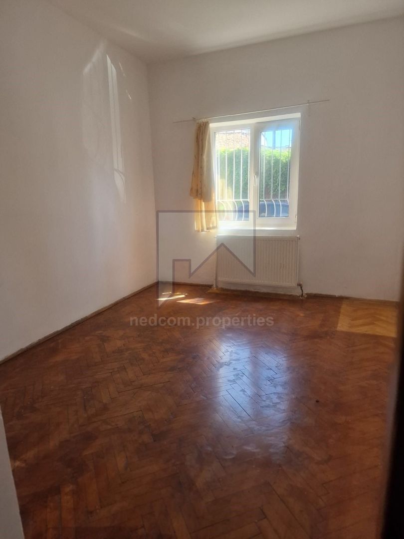 Casa S+P+1 - zona Calea Grivitei - Poză 8