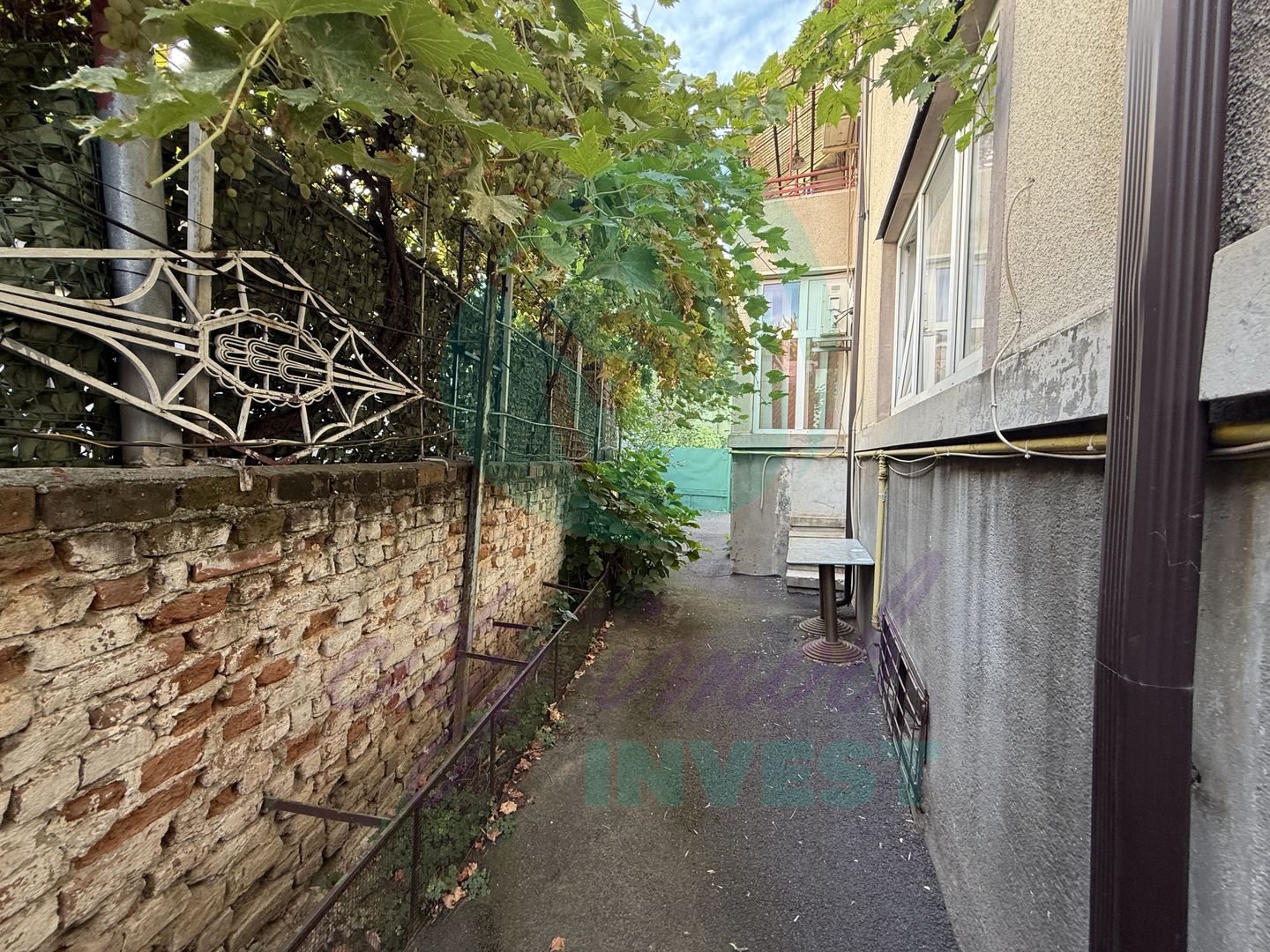 Apartament in vila - la 3 minute de metrou - Poză 12