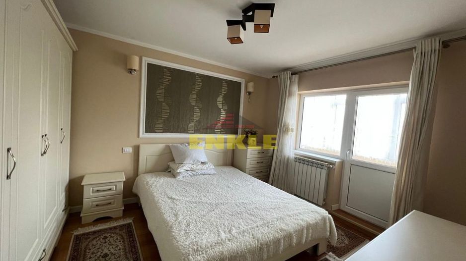 De inchiriat apartament cu 3 camere, Zona Stejari - Poză 2